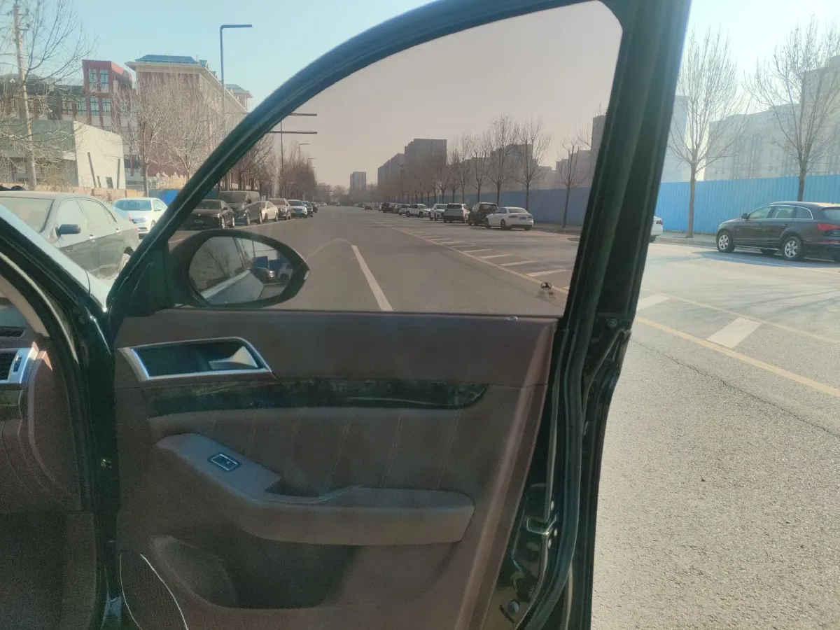 2017 Leopaard CS10 2.0T 177HP L4 6DCT,autocango,china used car exporter,china ev exporter,chinese used car exporter,chinese used ev exporter