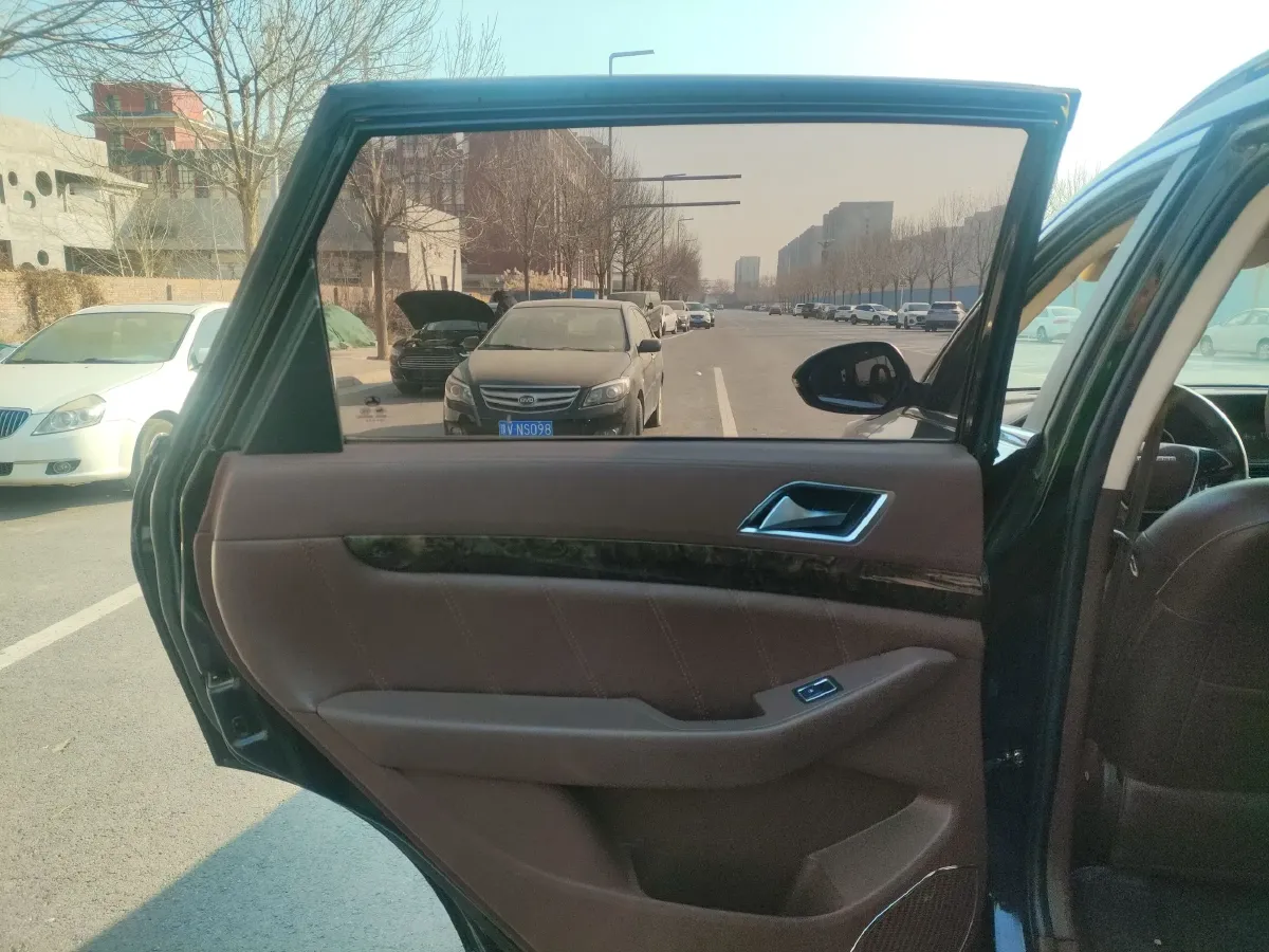 2017 Leopaard CS10 2.0T 177HP L4 6DCT,autocango,china used car exporter,china ev exporter,chinese used car exporter,chinese used ev exporter