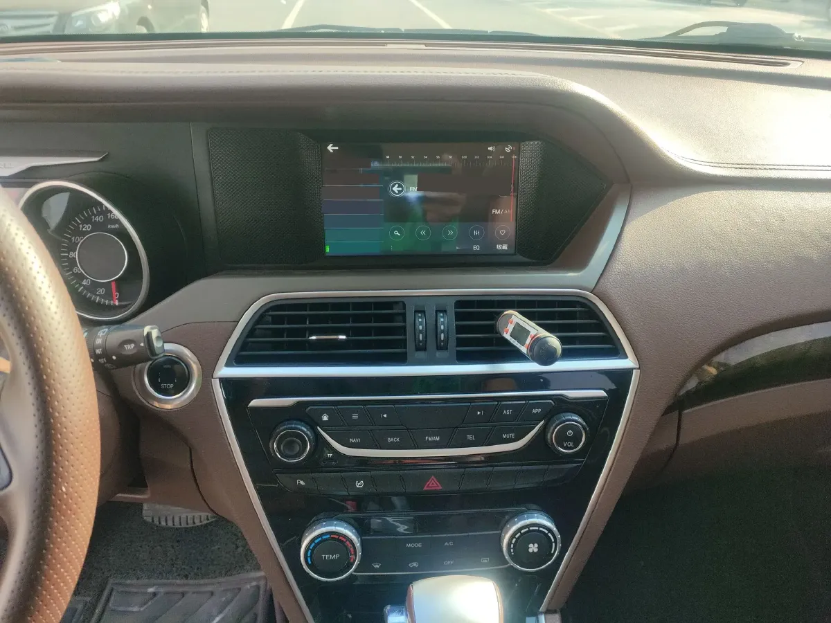 2017 Leopaard CS10 2.0T 177HP L4 6DCT,autocango,china used car exporter,china ev exporter,chinese used car exporter,chinese used ev exporter