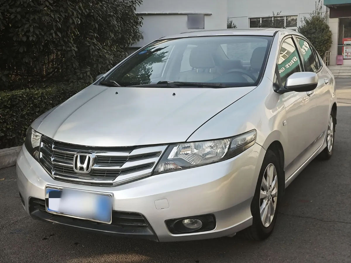 2012 Honda City Classic 1.5L 120HP L4 5AT,autocango,china used car exporter,china ev exporter,chinese used car exporter,chinese used ev exporter