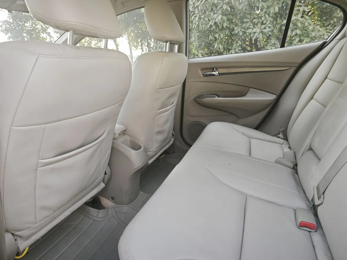 2012 Honda City Classic 1.5L 120HP L4 5AT,autocango,china used car exporter,china ev exporter,chinese used car exporter,chinese used ev exporter