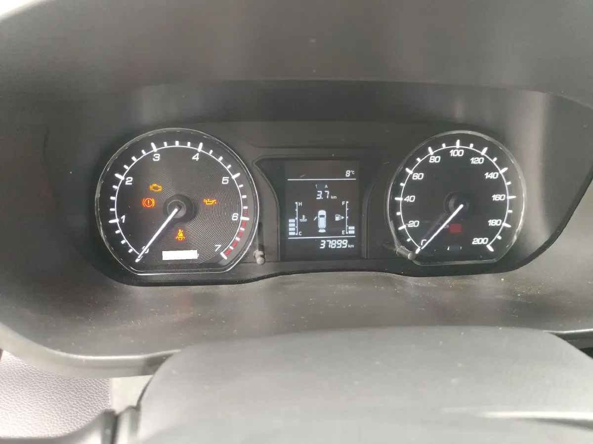 2018 ChangAn Oshan X70A 1.5L 107HP L4 5MT,autocango,china used car exporter,china ev exporter,chinese used car exporter,chinese used ev exporter