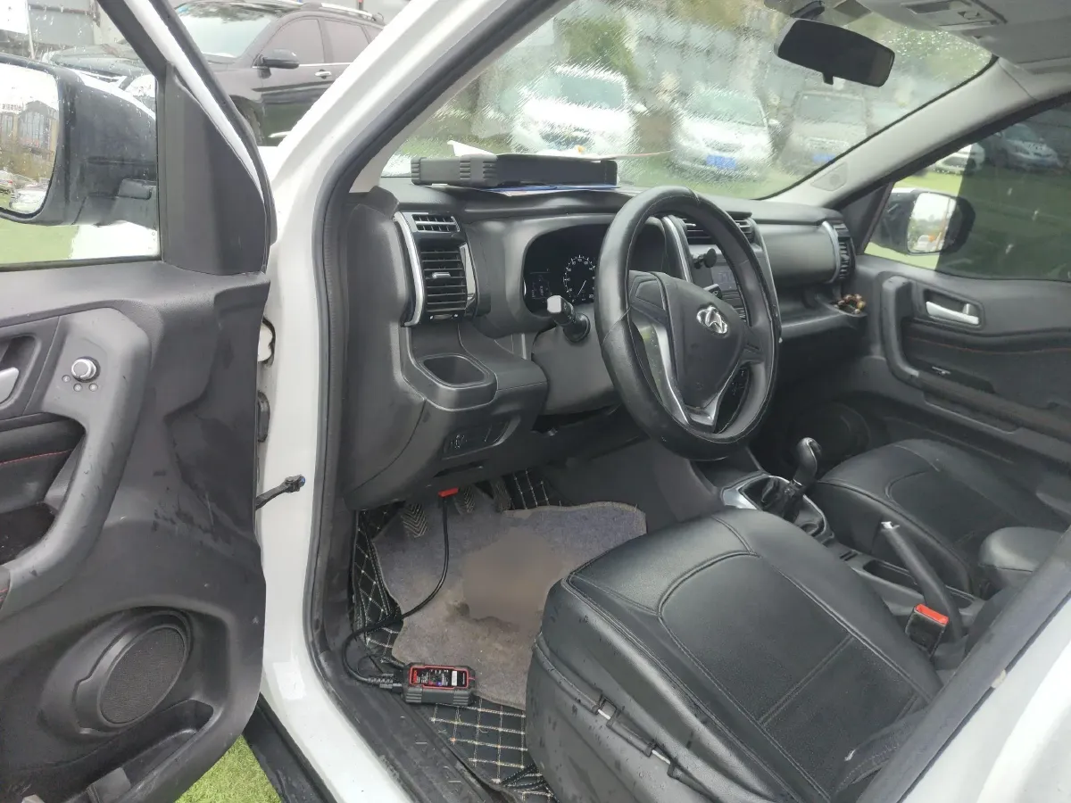 2018 ChangAn Oshan X70A 1.5L 107HP L4 5MT,autocango,china used car exporter,china ev exporter,chinese used car exporter,chinese used ev exporter