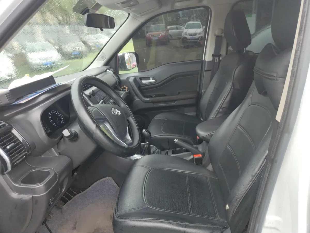 2018 ChangAn Oshan X70A 1.5L 107HP L4 5MT,autocango,china used car exporter,china ev exporter,chinese used car exporter,chinese used ev exporter