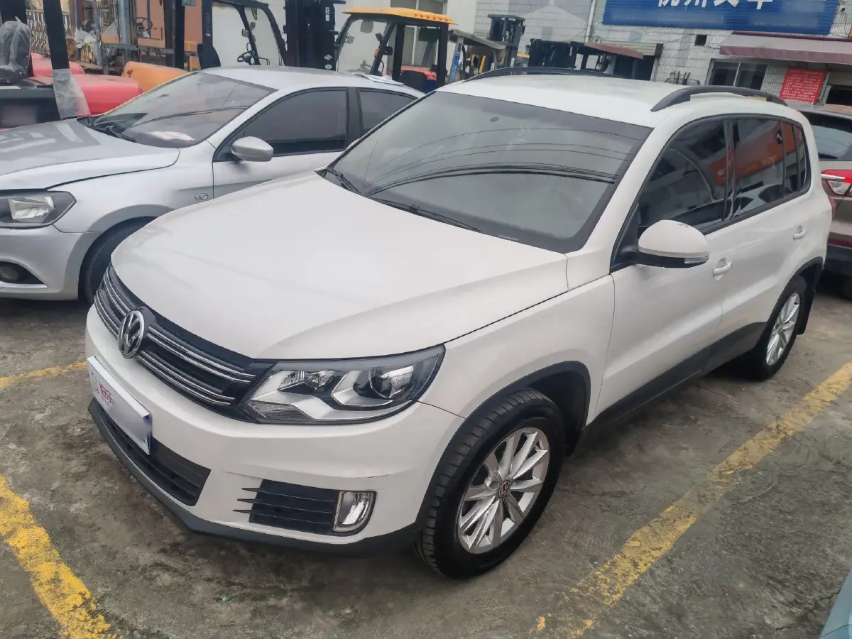 2016 Volkswagen Tiguan 1.4T 150HP L4 6DCT