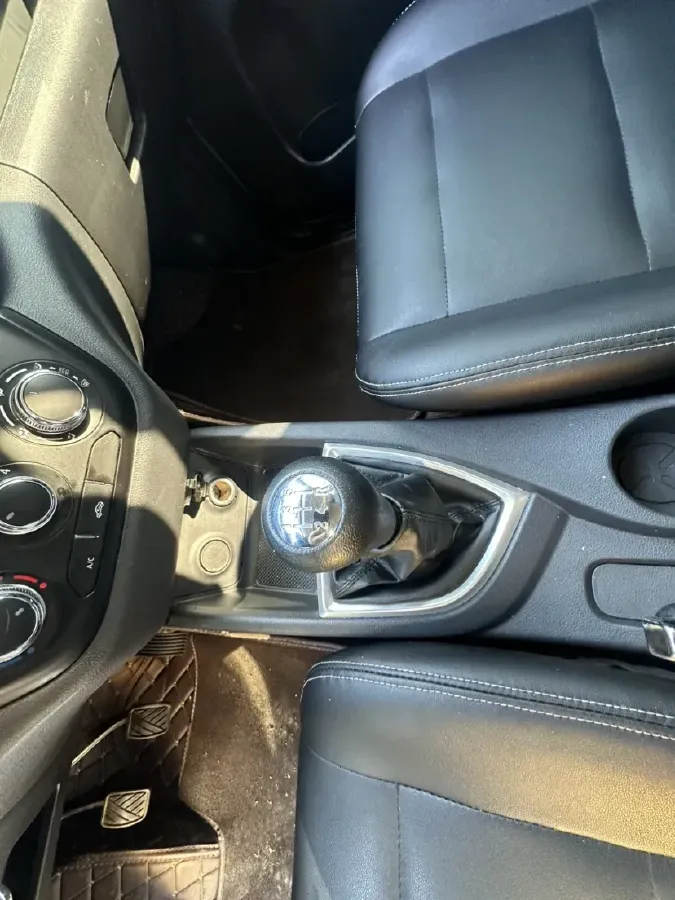 2021 ChangAn Kaicene Honor S 1.5L 107HP L4 5MT,autocango,china used car exporter,china ev exporter,chinese used car exporter,chinese used ev exporter