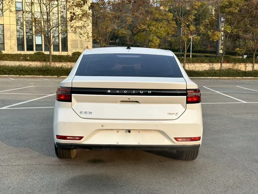 2020 BaoJun RC-5 1.5T 147HP L4 CVT,autocango,china used car exporter,china ev exporter,chinese used car exporter,chinese used ev exporter