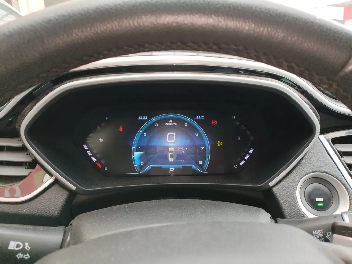 2020 Soueast DX7 1.5T 197HP L4 7DCT,autocango,china used car exporter,china ev exporter,chinese used car exporter,chinese used ev exporter