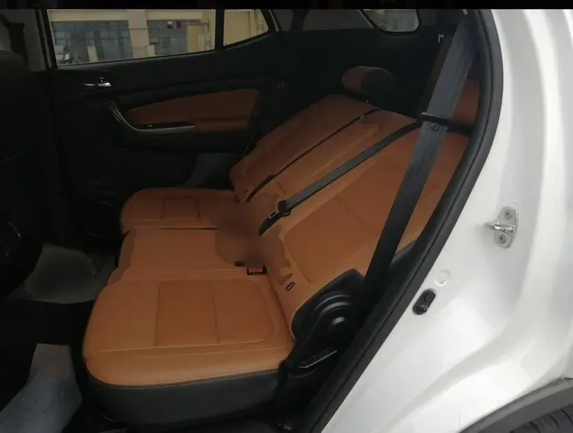 2018 ChangAn Oshan CX70 1.5T 150HP L4 6AT,autocango,china used car exporter,china ev exporter,chinese used car exporter,chinese used ev exporter