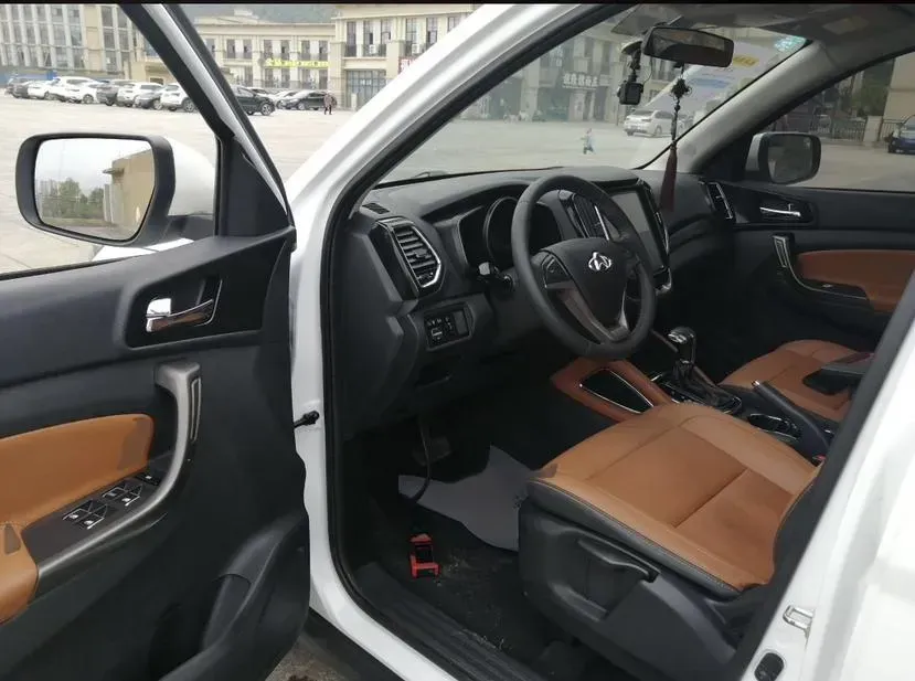 2018 ChangAn Oshan CX70 1.5T 150HP L4 6AT,autocango,china used car exporter,china ev exporter,chinese used car exporter,chinese used ev exporter