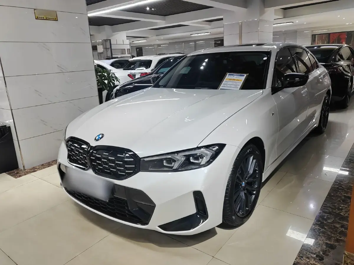 2024 BMW 3 Series 2.0T 184HP L4 8AT