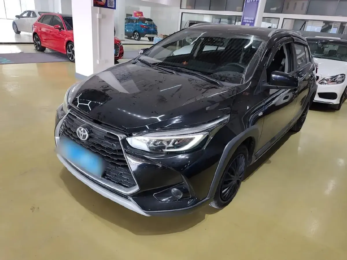 2020 Toyota Yaris L 1.5L 110HP L4 CVT
