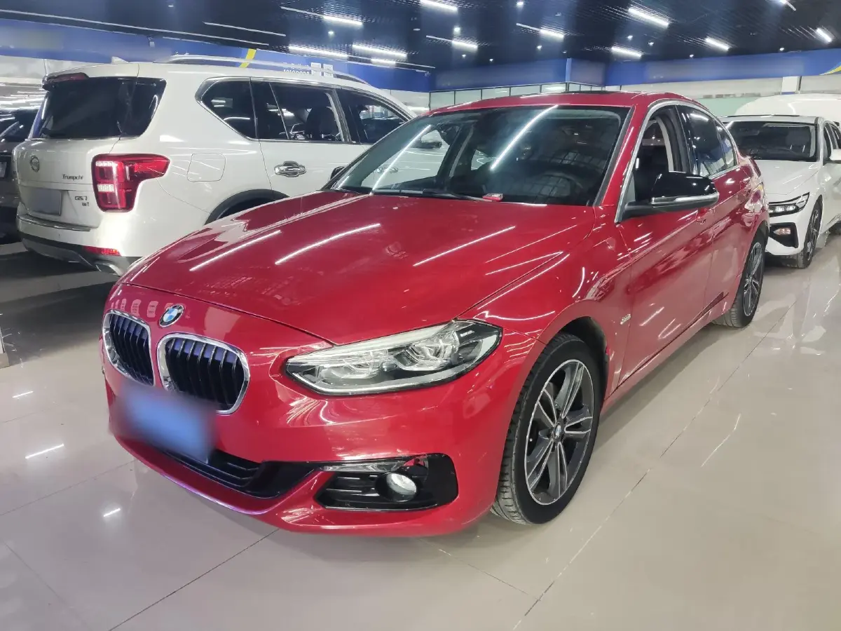 2018 BMW 1 Series 1.5T 136HP L3 6AT