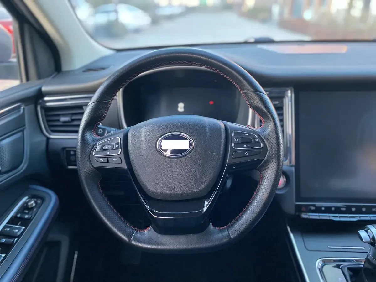 2021 SWM G05 1.5T 156HP L4 6AT,autocango,china used car exporter,china ev exporter,chinese used car exporter,chinese used ev exporter