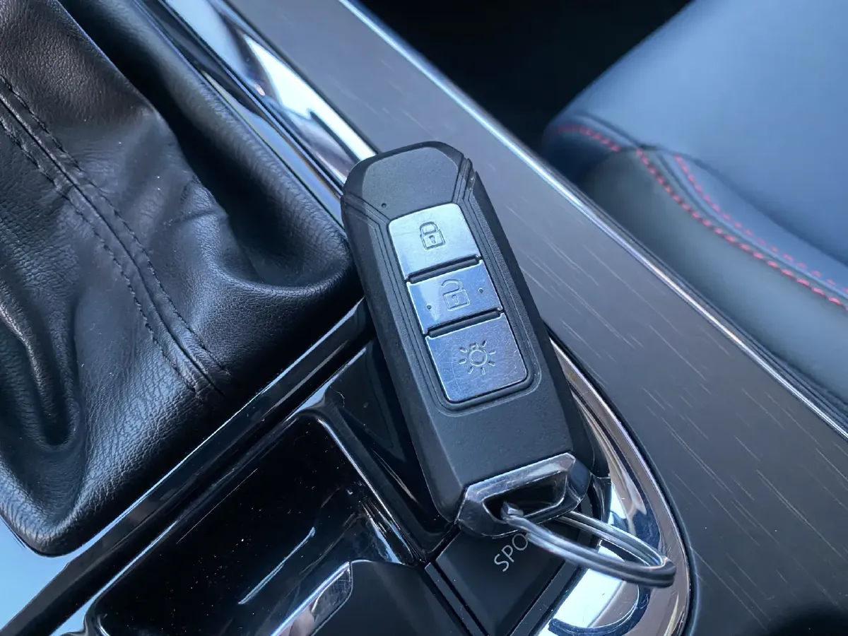 2021 SWM G05 1.5T 156HP L4 6AT,autocango,china used car exporter,china ev exporter,chinese used car exporter,chinese used ev exporter