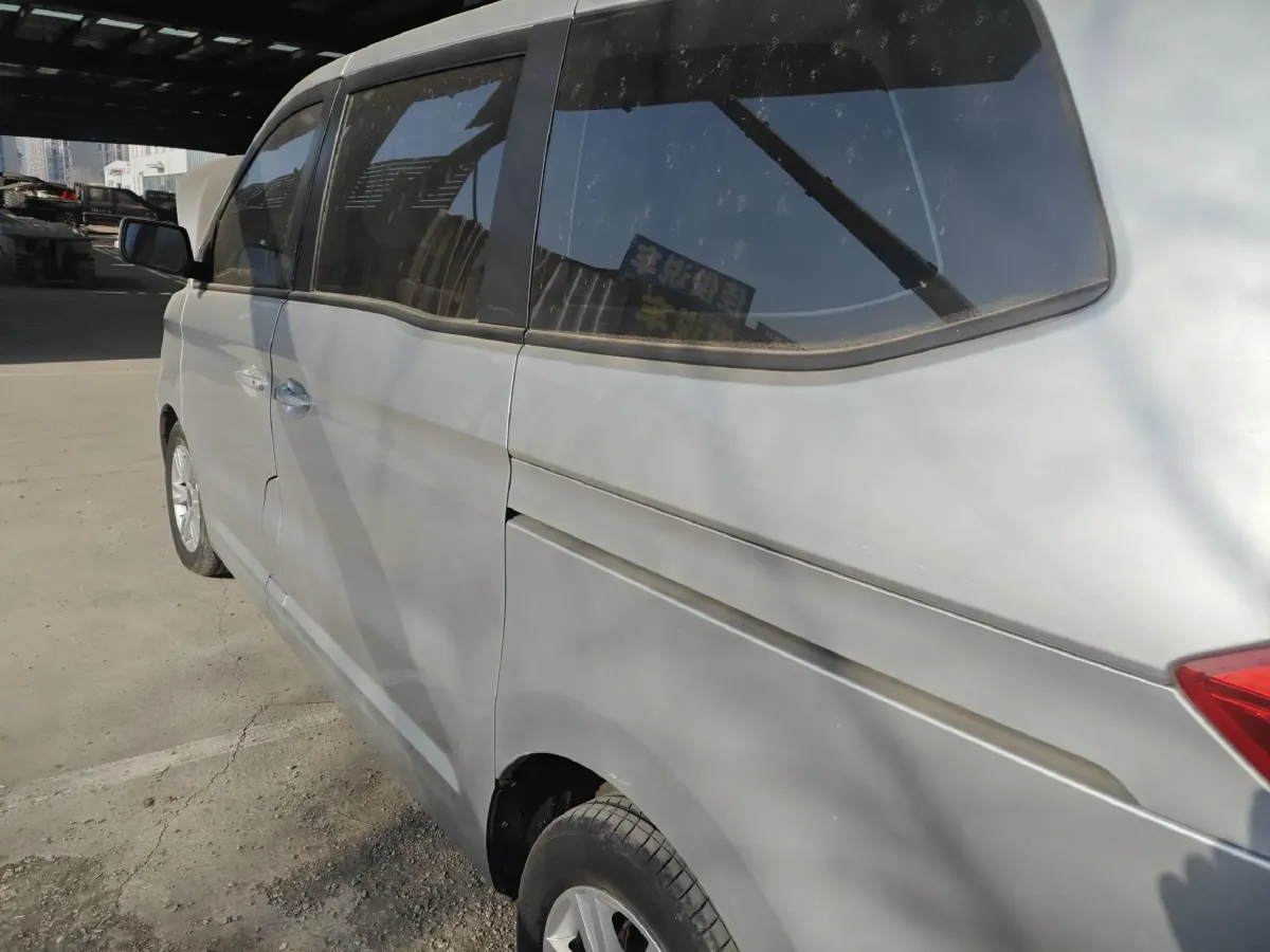 2017 HuaSong 7 2.0T 204HP L4 6AT,autocango,china used car exporter,china ev exporter,chinese used car exporter,chinese used ev exporter