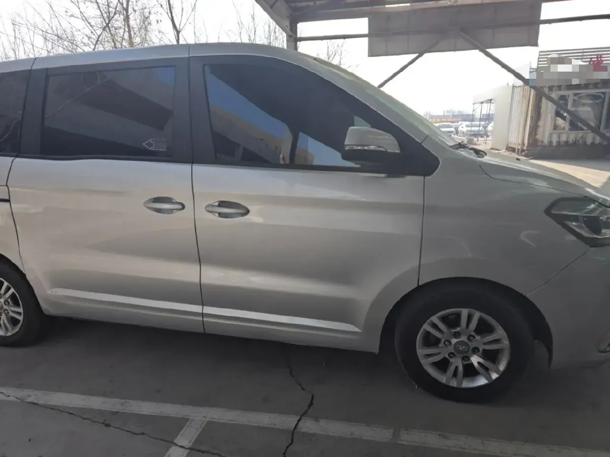 2017 HuaSong 7 2.0T 204HP L4 6AT,autocango,china used car exporter,china ev exporter,chinese used car exporter,chinese used ev exporter