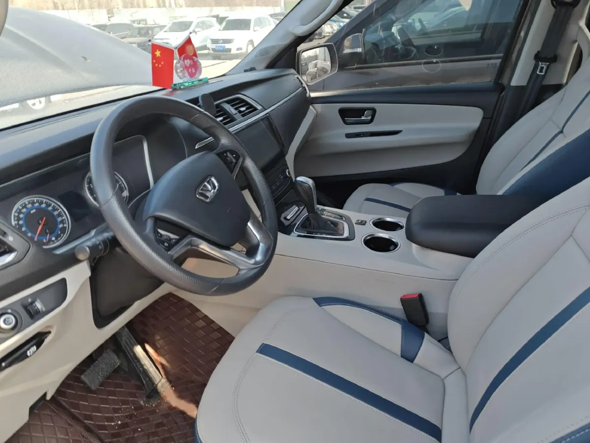 2015 HuaSong 7 2.0T 184HP L4 6AT,autocango,china used car exporter,china ev exporter,chinese used car exporter,chinese used ev exporter