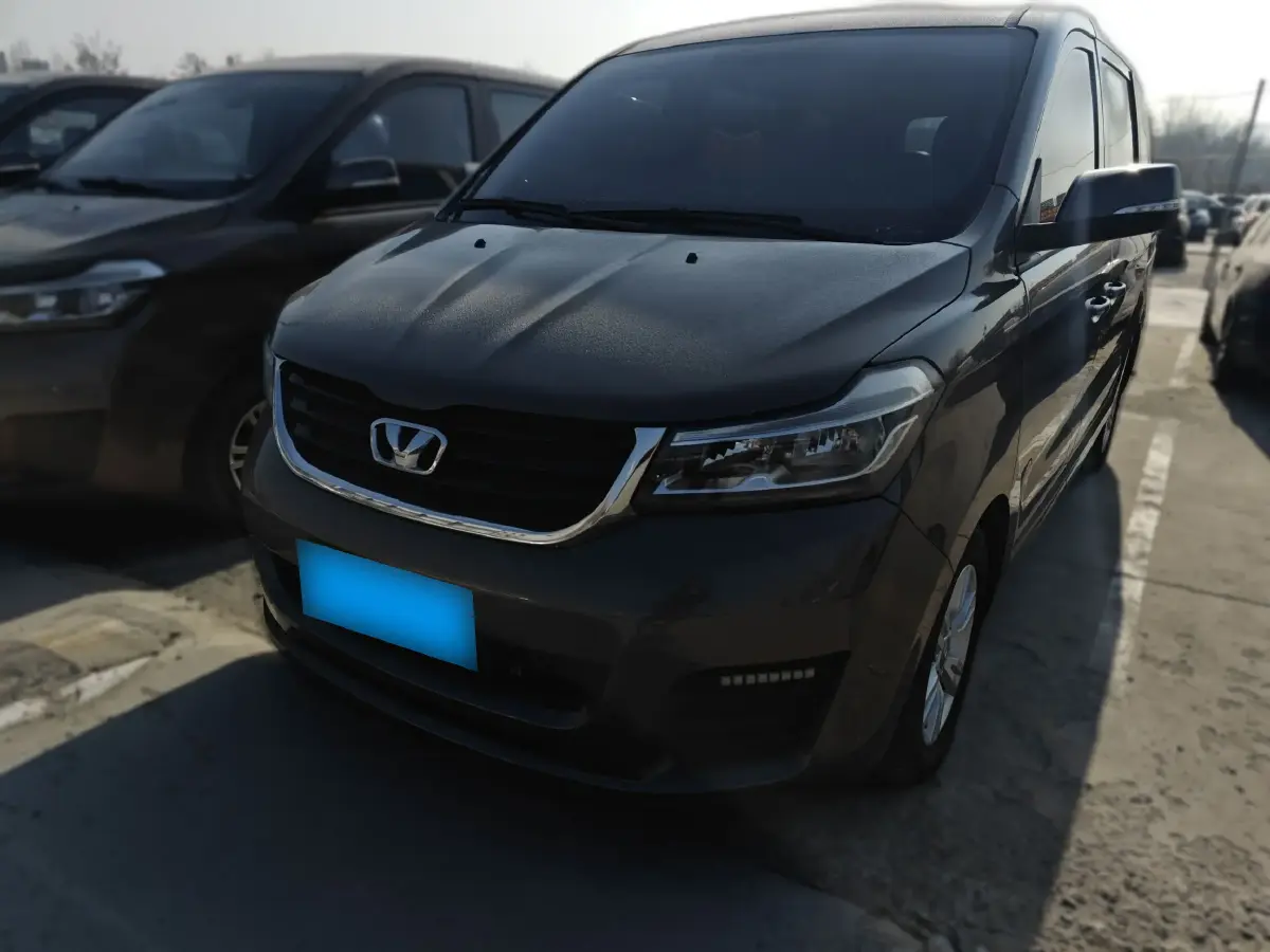 2015 HuaSong 7 2.0T 184HP L4 6AT