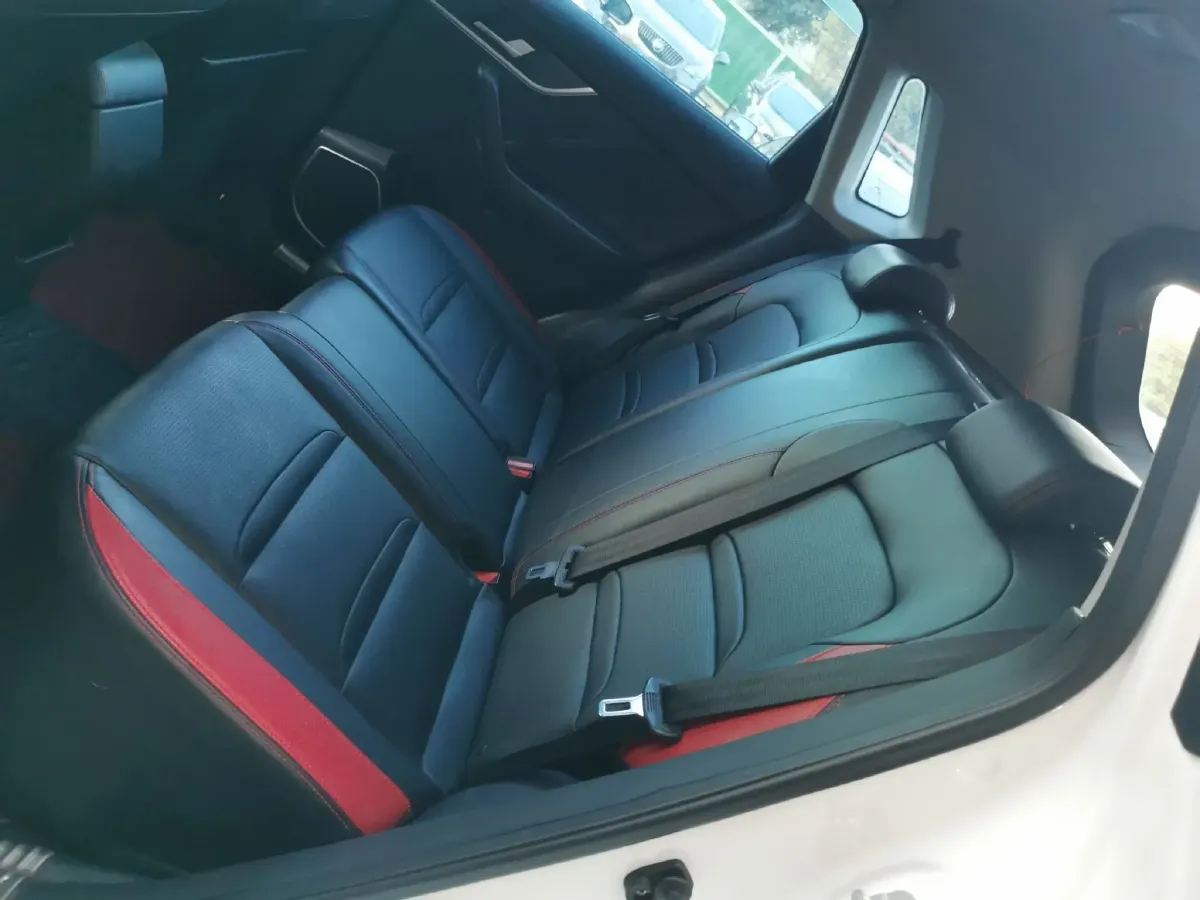 2020 Venucia T60 1.6L 126HP L4 CVT,autocango,china used car exporter,china ev exporter,chinese used car exporter,chinese used ev exporter