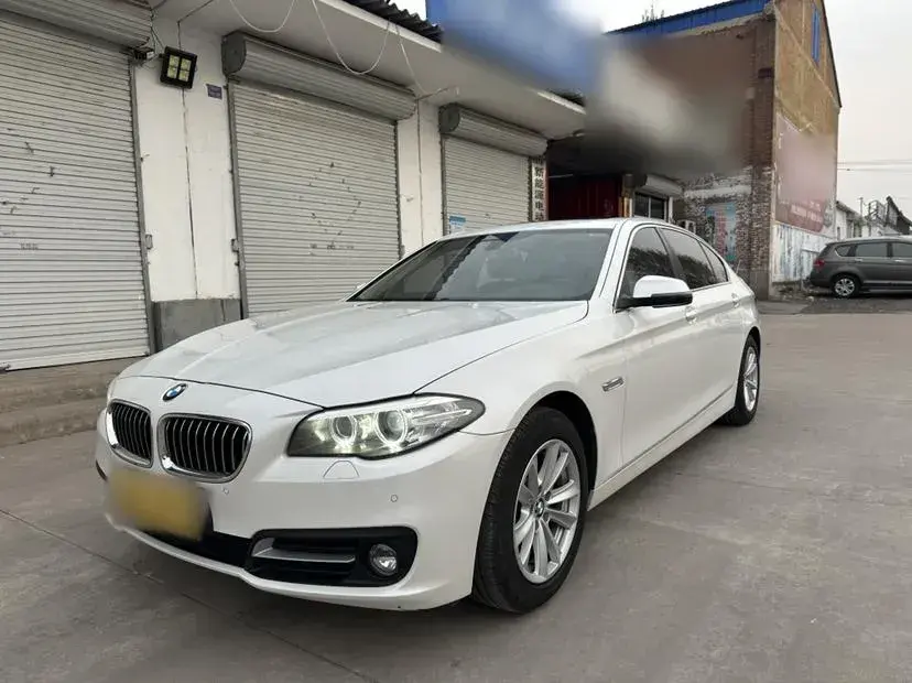 2014 BMW 5 Series 2.0T 184HP L4 8AT