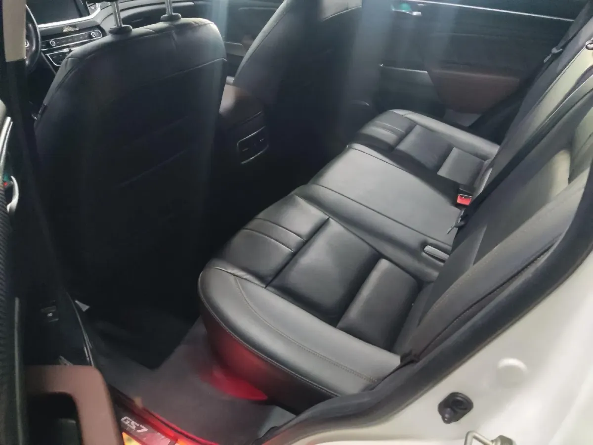 2017 GAC Trumpchi GS7 2.0T 201HP L4 6AT,autocango,china used car exporter,china ev exporter,chinese used car exporter,chinese used ev exporter