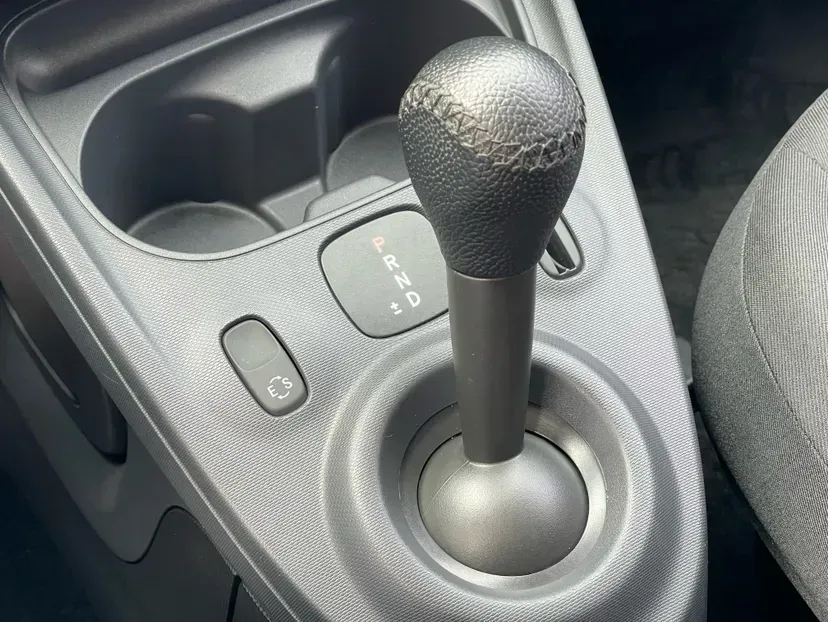 2018 Smart smart forfour 1.0L 71HP L3 6DCT,autocango,china used car exporter,china ev exporter,chinese used car exporter,chinese used ev exporter