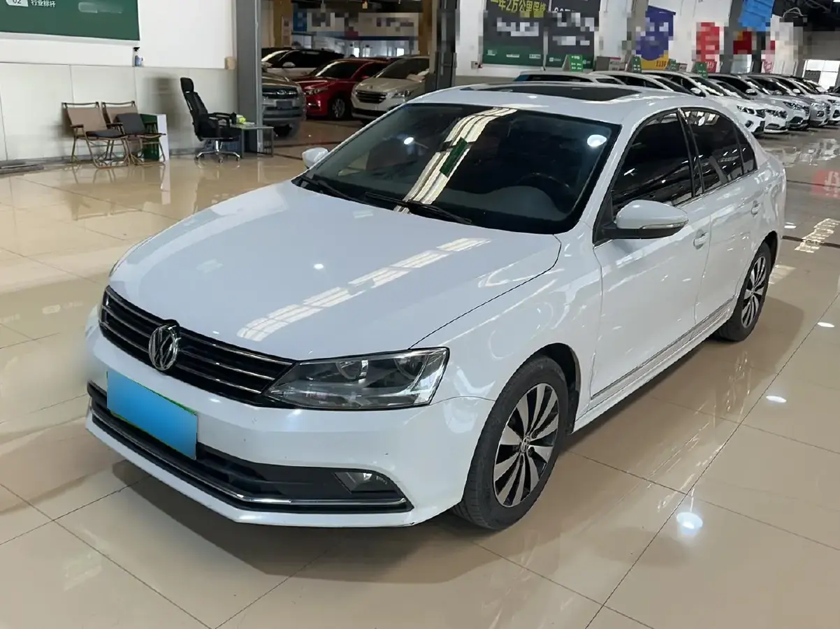 2018 Volkswagen Sagitar 1.6L 110HP L4 6AT