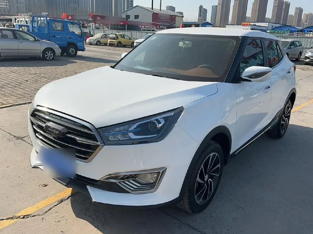 2017 Zotye T300 1.5L 112HP L4 5MT,autocango,china used car exporter,china ev exporter,chinese used car exporter,chinese used ev exporter