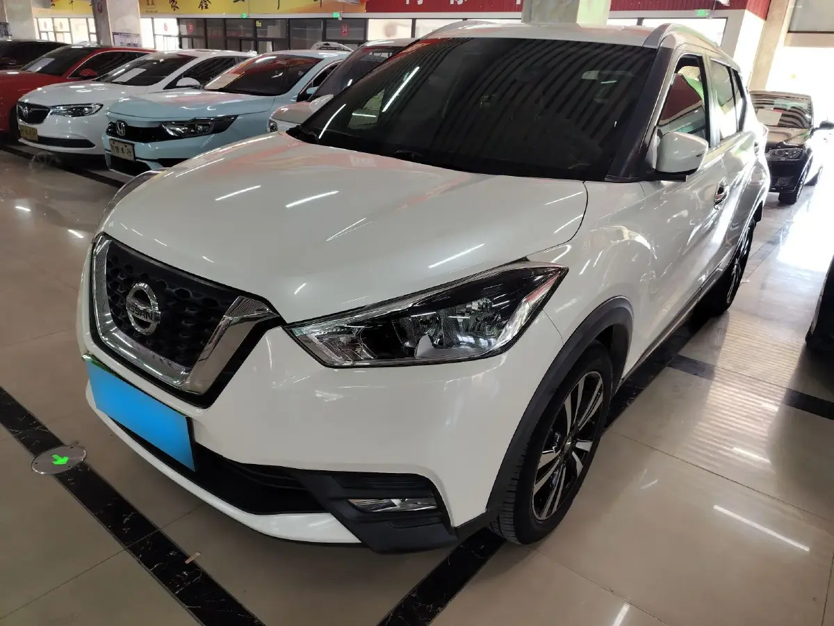 2017 Nissan Kicks 1.5L 124HP L4 CVT