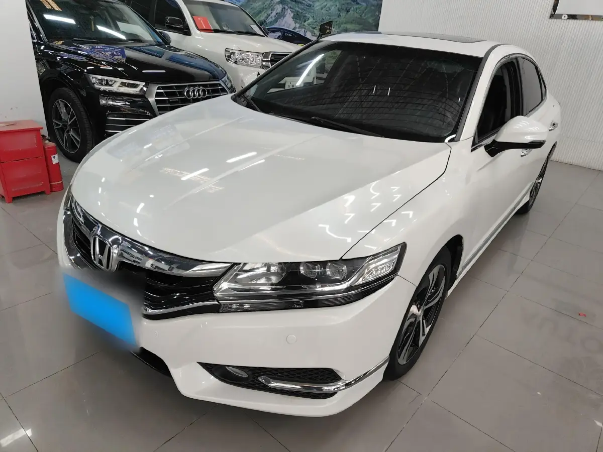 2015 Honda Spirior 2.4L 208HP L4 8DCT