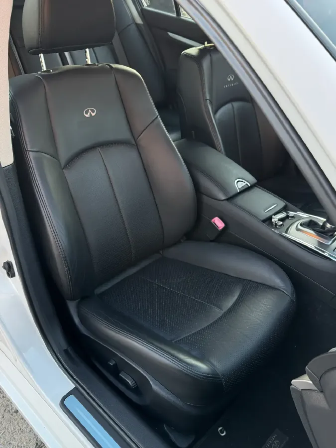 2013 Infiniti G Series 2.5L 235HP V6 7AT,autocango,china used car exporter,china ev exporter,chinese used car exporter,chinese used ev exporter