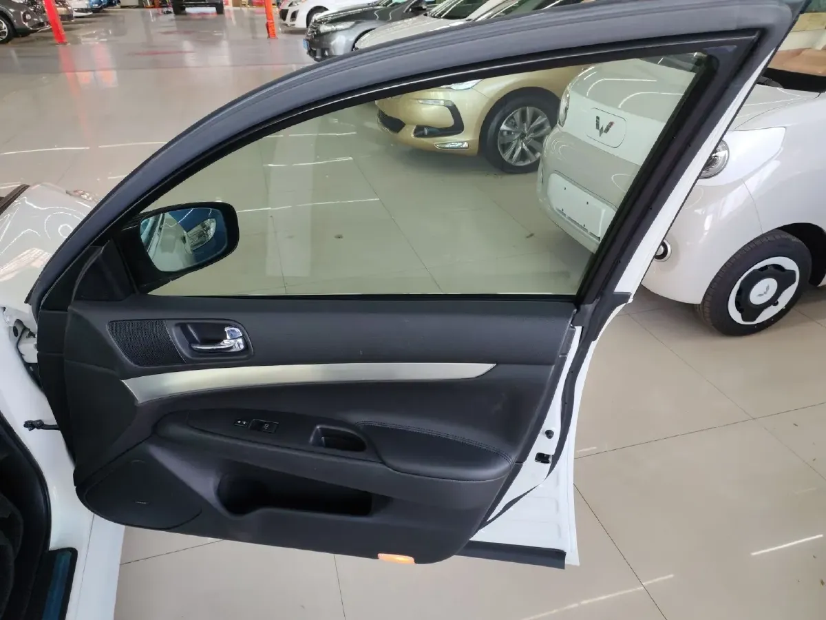 2013 Infiniti G Series 2.5L 235HP V6 7AT,autocango,china used car exporter,china ev exporter,chinese used car exporter,chinese used ev exporter