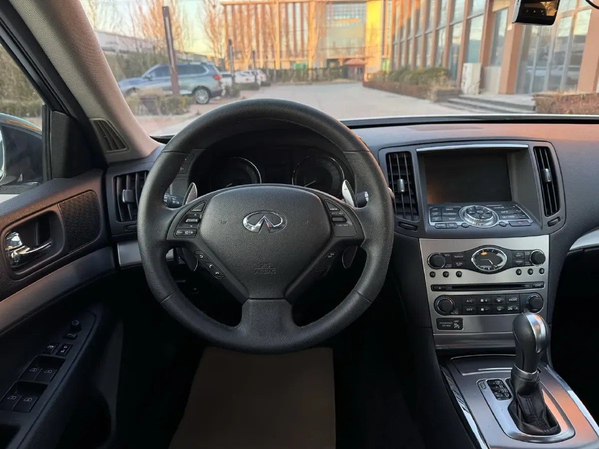 2013 Infiniti G Series 2.5L 235HP V6 7AT,autocango,china used car exporter,china ev exporter,chinese used car exporter,chinese used ev exporter