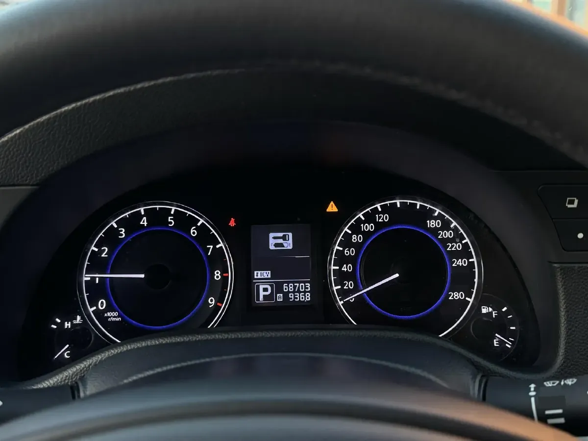 2013 Infiniti G Series 2.5L 235HP V6 7AT,autocango,china used car exporter,china ev exporter,chinese used car exporter,chinese used ev exporter