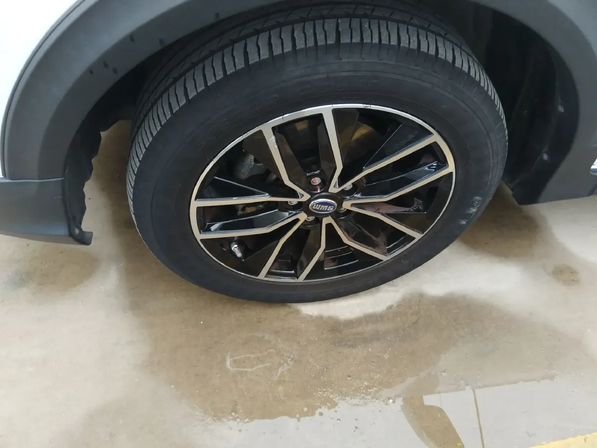 2022 SWM X3 1.5L 112HP L4 5MT,autocango,china used car exporter,china ev exporter,chinese used car exporter,chinese used ev exporter