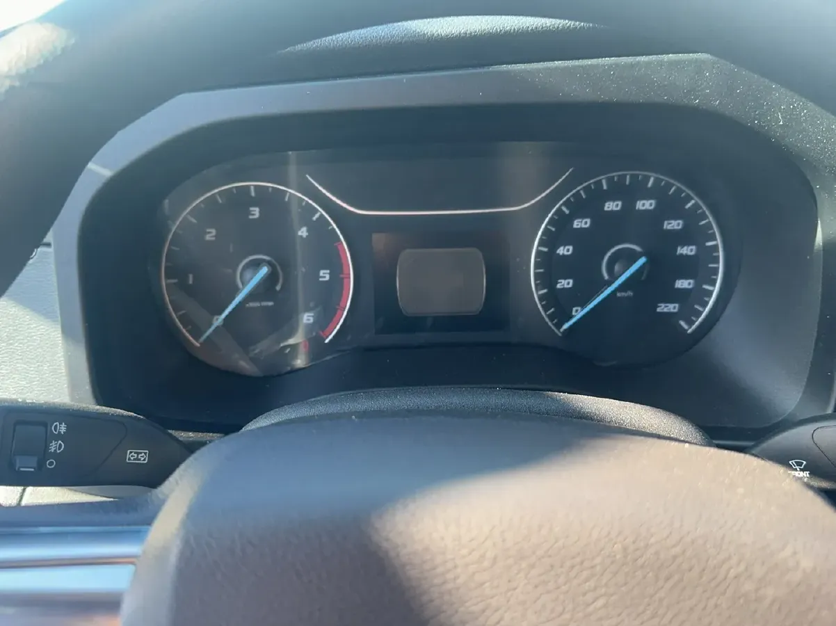 2023 JMC FuShun 2.0T 146HP L4 6MT,autocango,china used car exporter,china ev exporter,chinese used car exporter,chinese used ev exporter