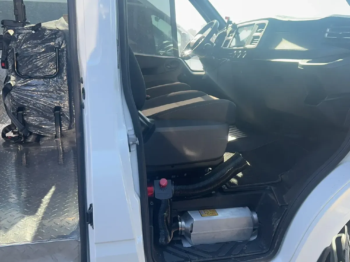 2023 JMC FuShun 2.0T 146HP L4 6MT,autocango,china used car exporter,china ev exporter,chinese used car exporter,chinese used ev exporter