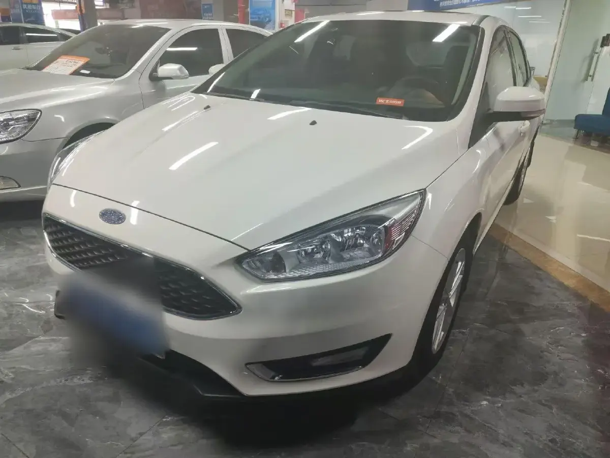 2015 Ford Focus 1.6L 125HP L4 6DCT