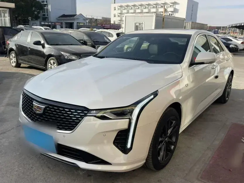 2023 Cadillac CT4 2.0T 237HP L4 8AT