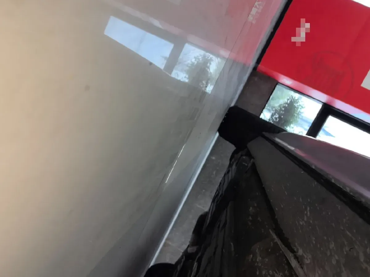 2021 Volvo XC60 PHEV 2.0T 303HP L4 8AT PHEV 11.6KWH,autocango,china used car exporter,china ev exporter,chinese used car exporter,chinese used ev exporter