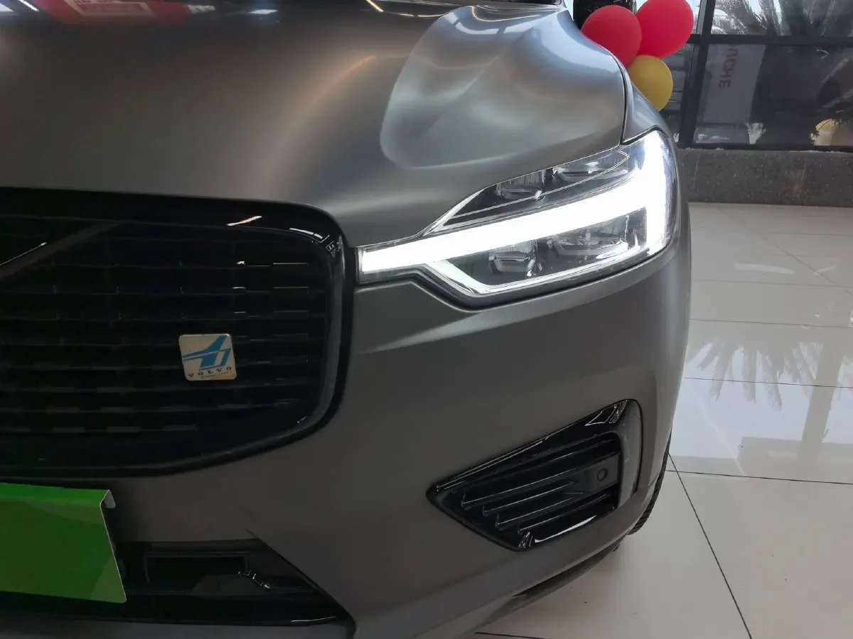 2021 Volvo XC60 PHEV 2.0T 303HP L4 8AT PHEV 11.6KWH,autocango,china used car exporter,china ev exporter,chinese used car exporter,chinese used ev exporter