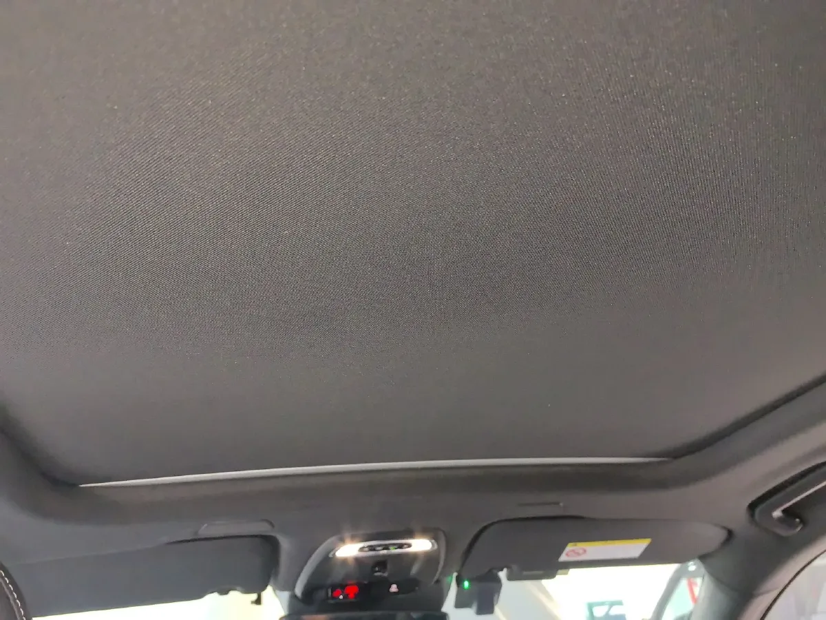 2021 Volvo XC60 PHEV 2.0T 303HP L4 8AT PHEV 11.6KWH,autocango,china used car exporter,china ev exporter,chinese used car exporter,chinese used ev exporter