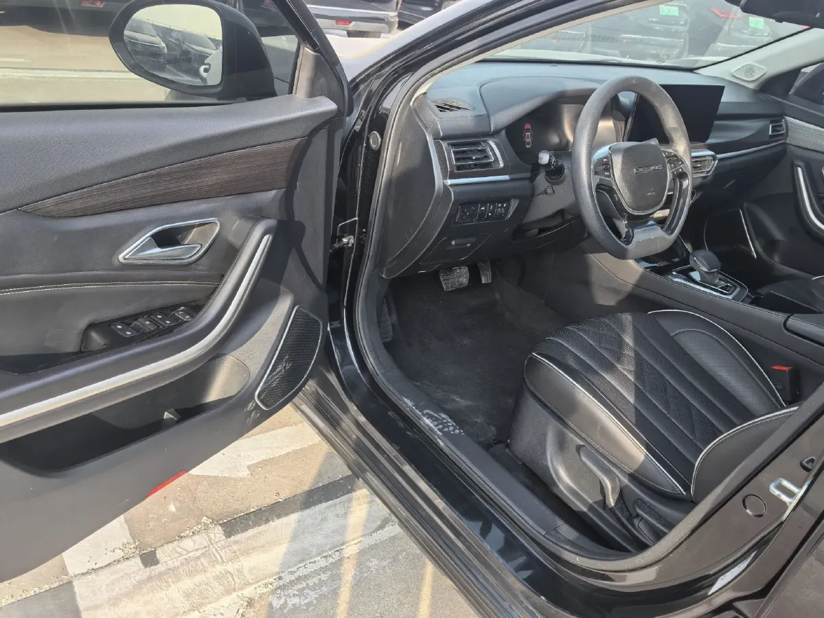 2019 BeiJing Auto EU7 BEV 60.225KWH,autocango,china used car exporter,china ev exporter,chinese used car exporter,chinese used ev exporter