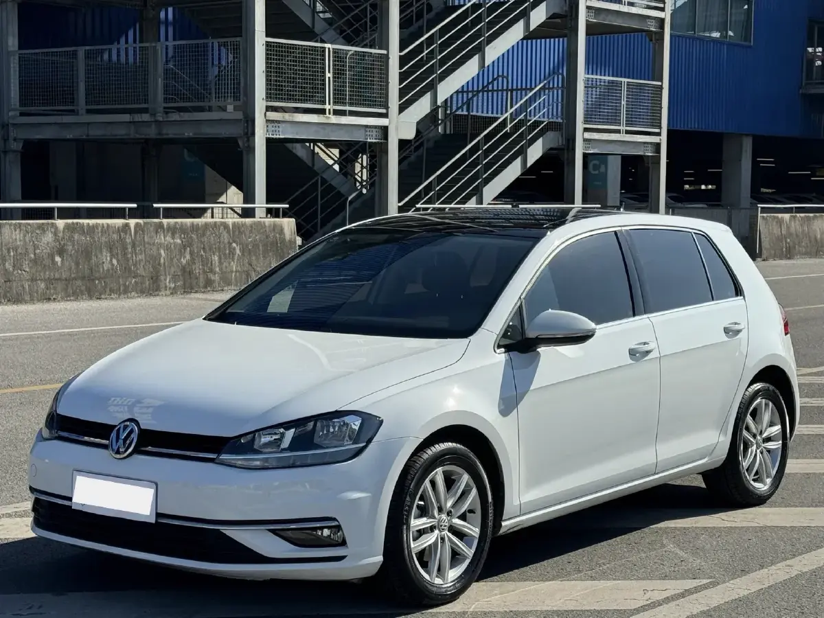 2019 Volkswagen Golf 1.4T 150HP L4 7DCT