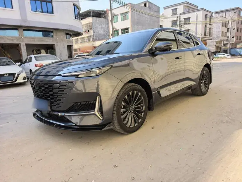 2021 ChangAn UNI-K 2.0T 233HP L4 8AT