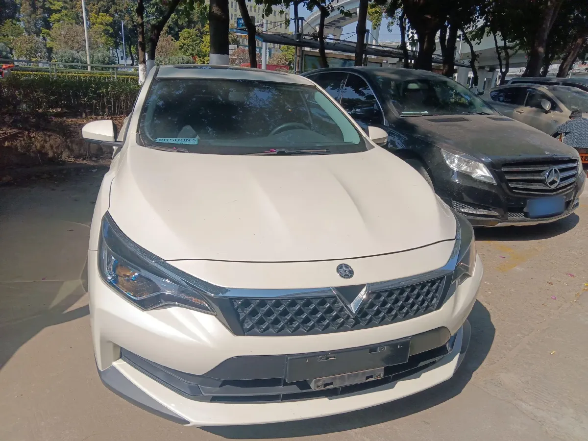 2021 Venucia D60 1.6L 122HP L4 CVT,autocango,china used car exporter,china ev exporter,chinese used car exporter,chinese used ev exporter