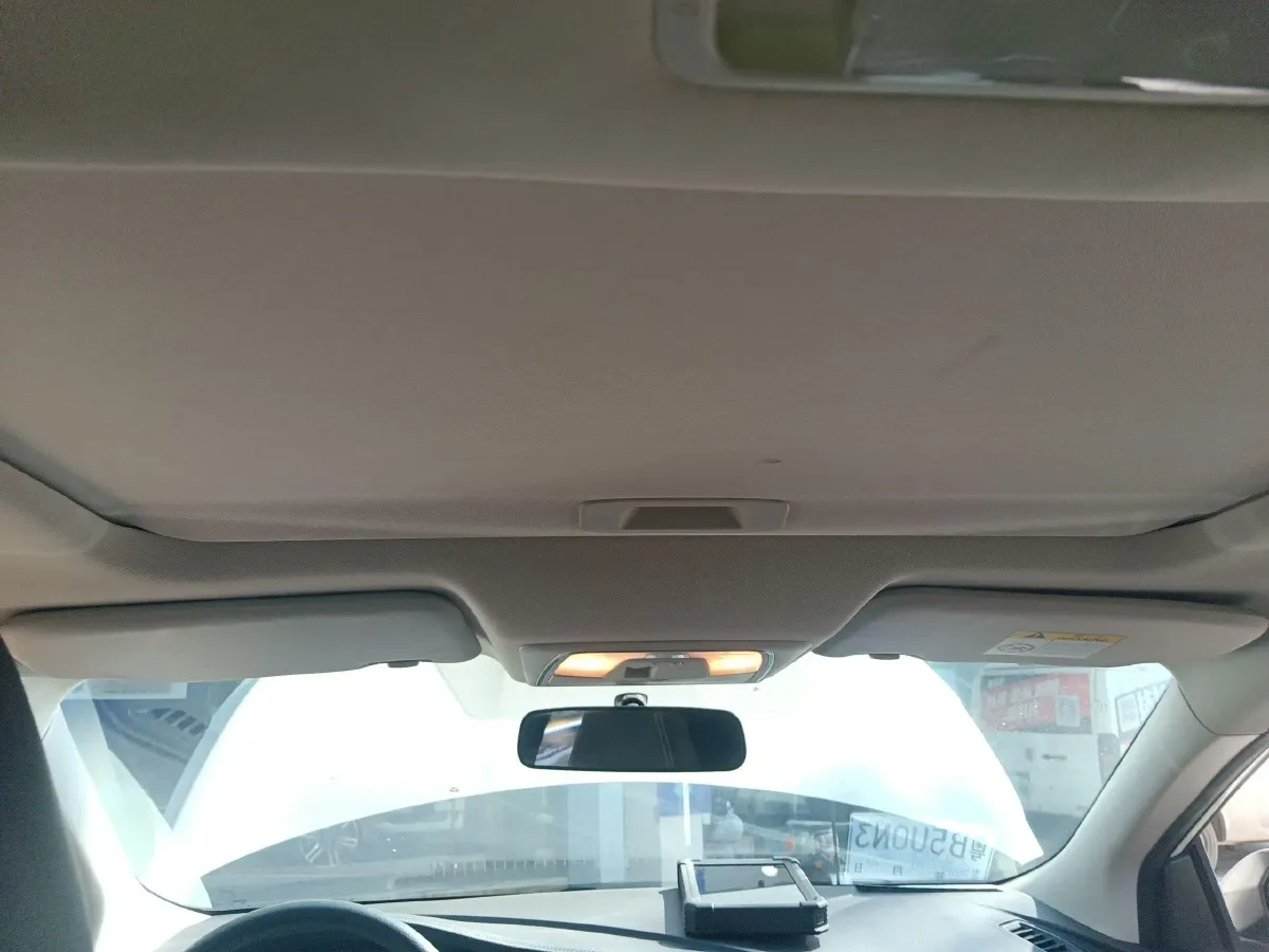 2021 Venucia D60 1.6L 122HP L4 CVT,autocango,china used car exporter,china ev exporter,chinese used car exporter,chinese used ev exporter