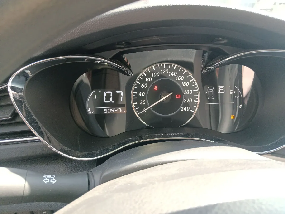 2021 Venucia D60 1.6L 122HP L4 CVT,autocango,china used car exporter,china ev exporter,chinese used car exporter,chinese used ev exporter