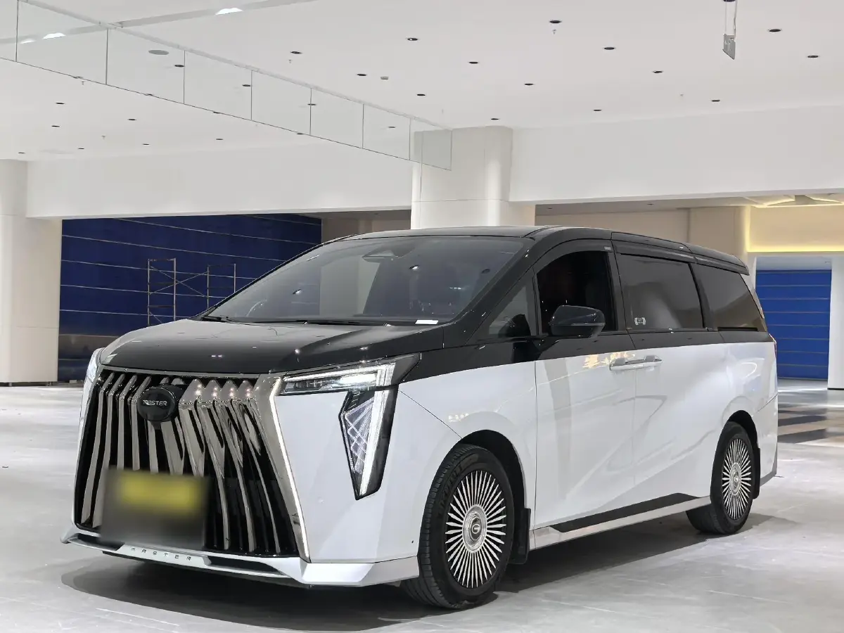 2023 GAC Trumpchi M8 2.0T 252HP L4 8AT